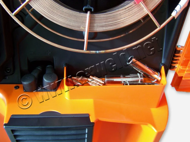 Migomat Kemppi Kempact 253R + uchwyt GC 253G